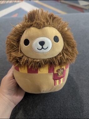 Squishmallows Gryffindor Lion Plush